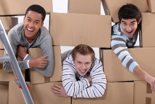 Professional movers planning access in Balham