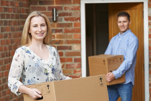 Moving day logistics for flats and family homes in Balham